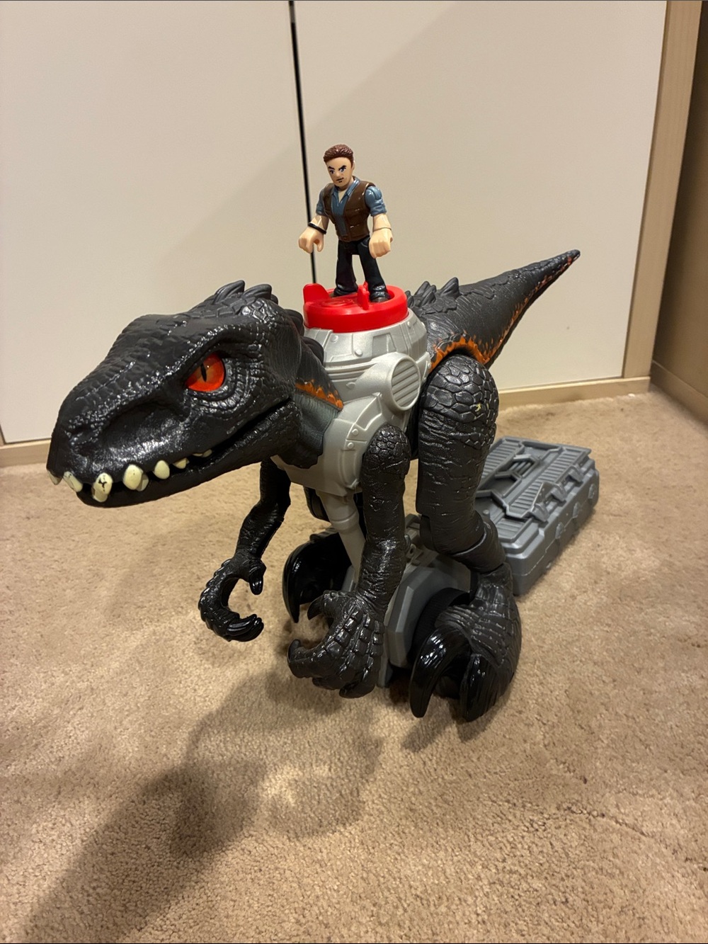 Fisher Price Imaginext jurassic world dinosaur and figure
